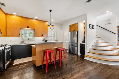 $1,499,000 | 413 Woodland Street, Houston, TX 77009