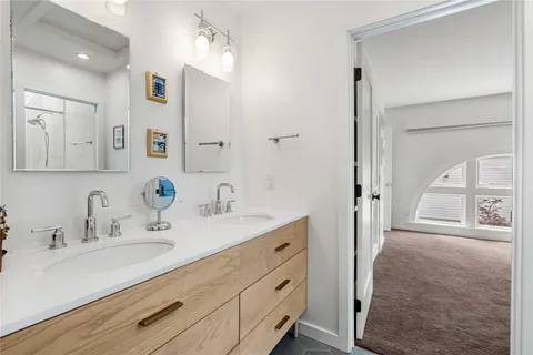 $1,499,000 | 413 Woodland Street, Houston, TX 77009