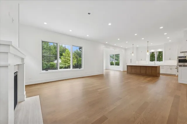 $2,575,000 | 153 South Kenmore Avenue, Elmhurst, IL 60126