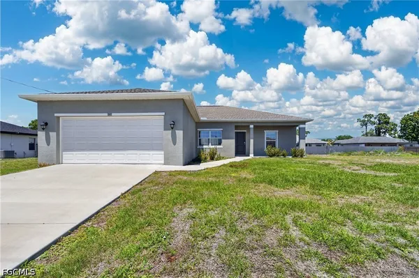 $285,000 | 1001 Northeast 35th Lane, Cape Coral, FL 33909