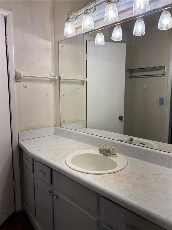 2891 Bianca Court Decatur, GA 30034 - Photo 5 of 22 a bathroom with a sink and a mirror