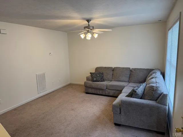 $181,900 | 2004 Wards Ferry Road, Unit 15, Lynchburg, VA 24502