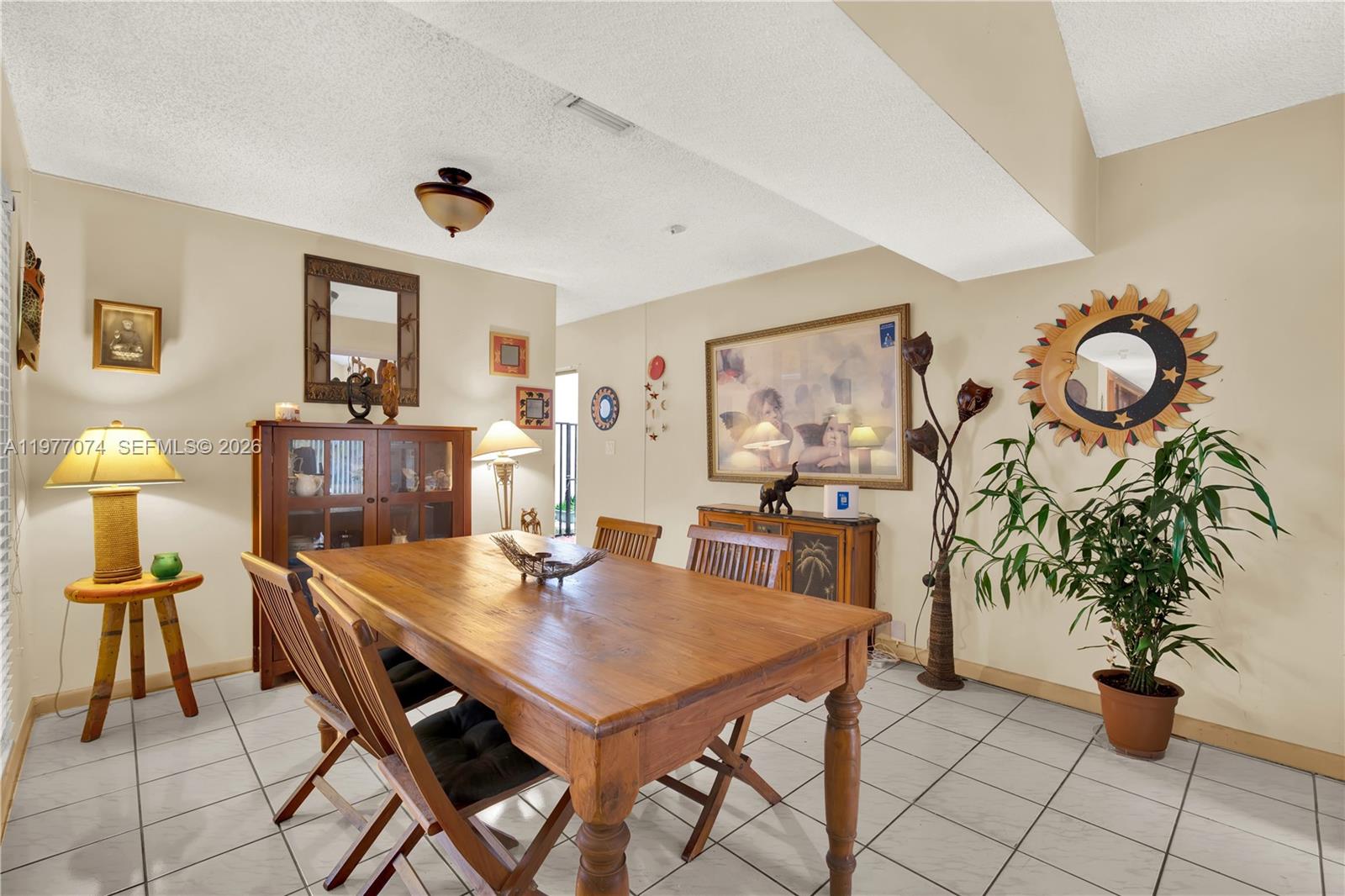 10528 Southwest 118th Place Miami, FL 33186 - Photo 12 of 45
