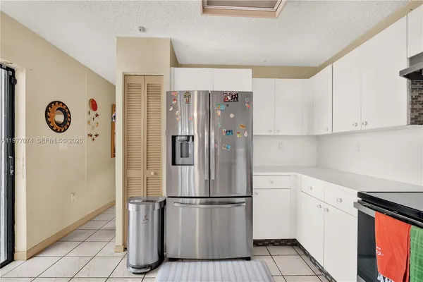 $900,000 | 10528 Southwest 118th Place, Miami, FL 33186