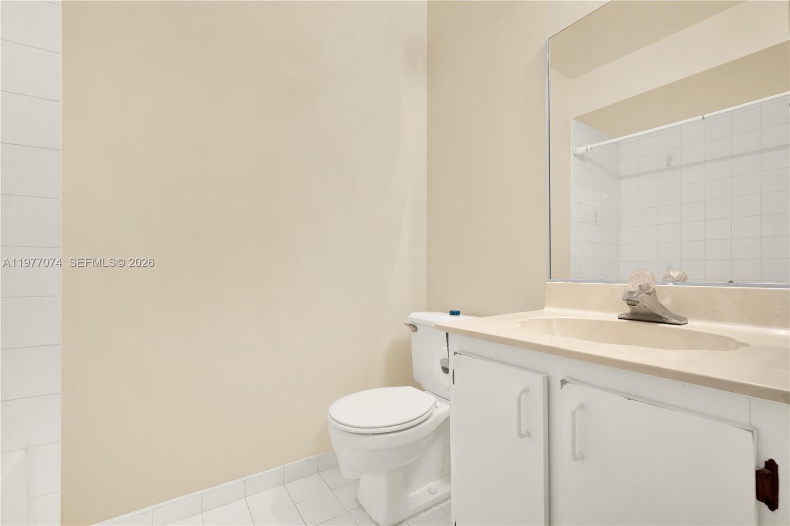 10528 Southwest 118th Place Miami, FL 33186 - Photo 26 of 45