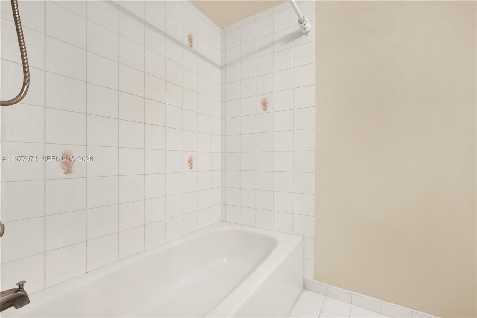 10528 Southwest 118th Place Miami, FL 33186 - Photo 27 of 45