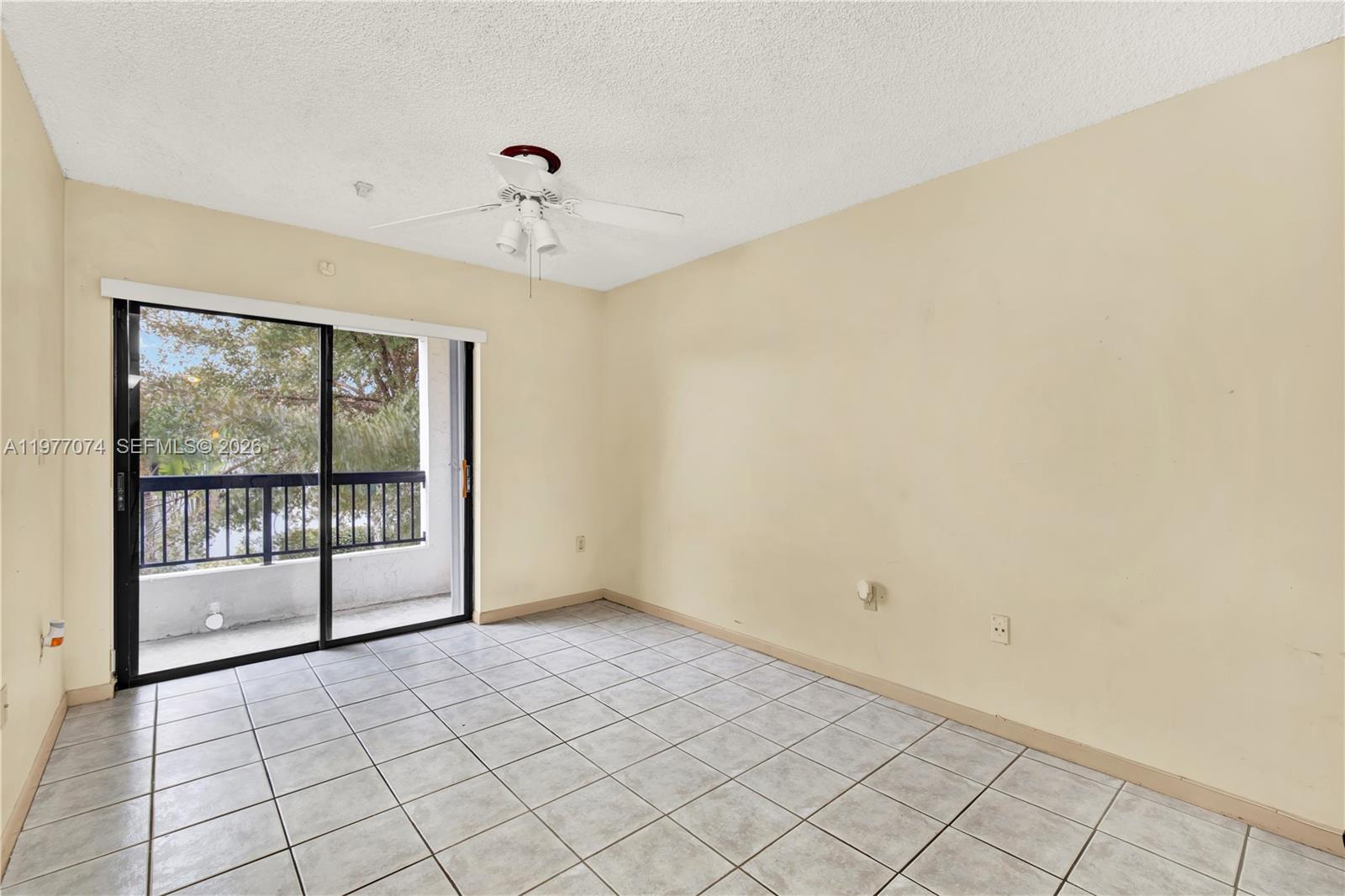 10528 Southwest 118th Place Miami, FL 33186 - Photo 28 of 45
