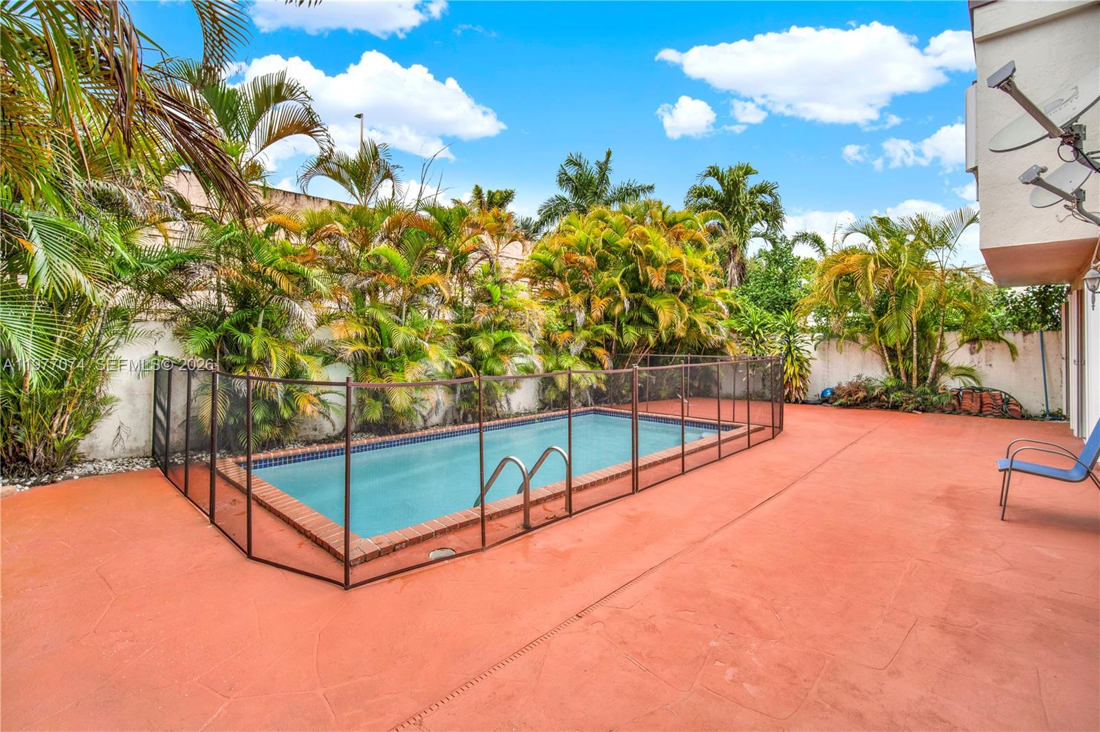 10528 Southwest 118th Place Miami, FL 33186 - Photo 35 of 45