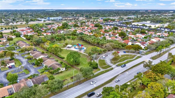 $900,000 | 10528 Southwest 118th Place, Miami, FL 33186