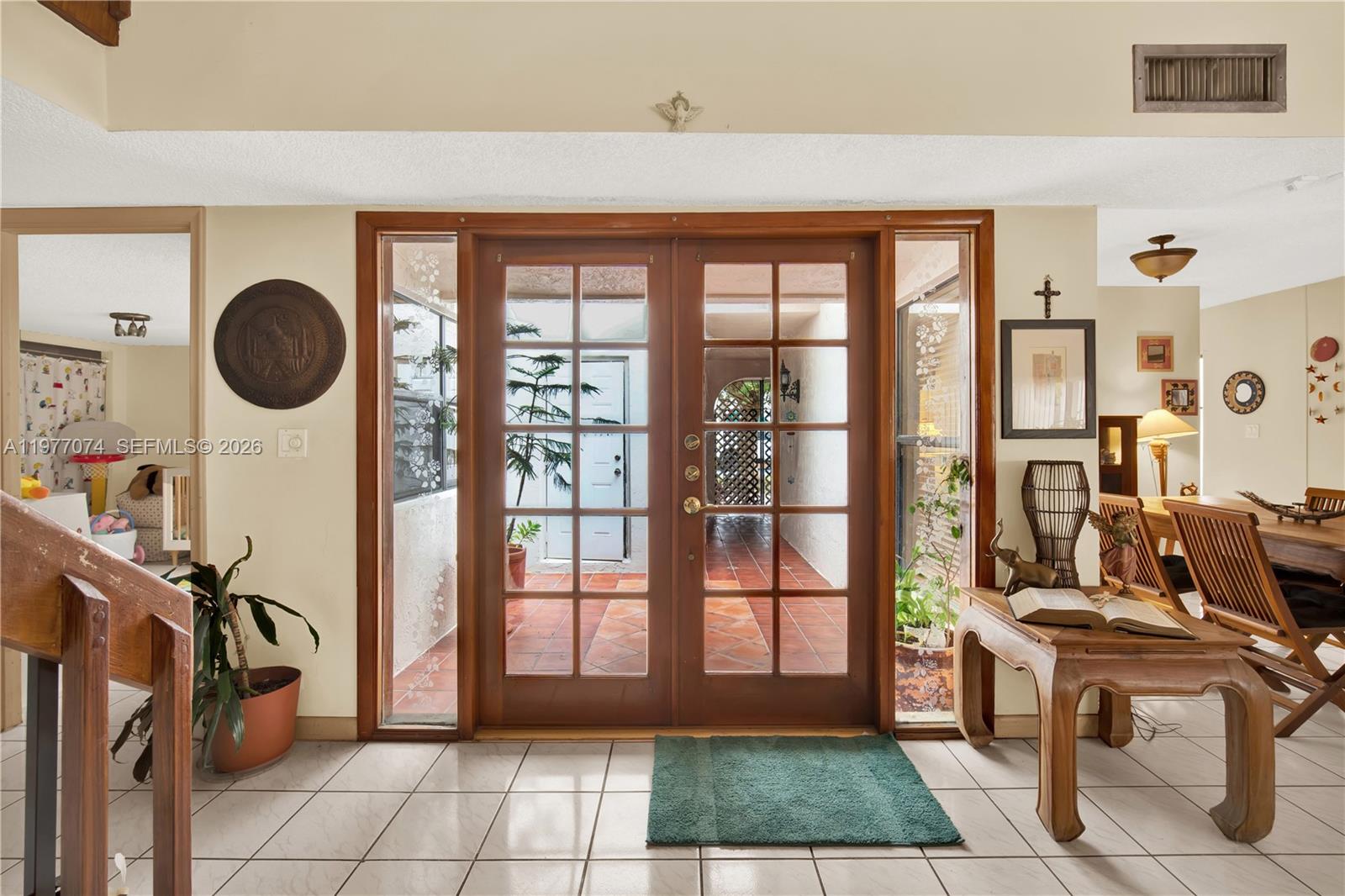 10528 Southwest 118th Place Miami, FL 33186 - Photo 6 of 45