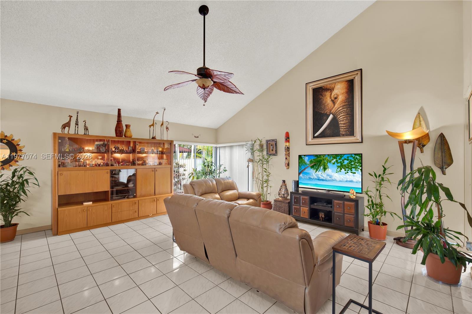 10528 Southwest 118th Place Miami, FL 33186 - Photo 9 of 45