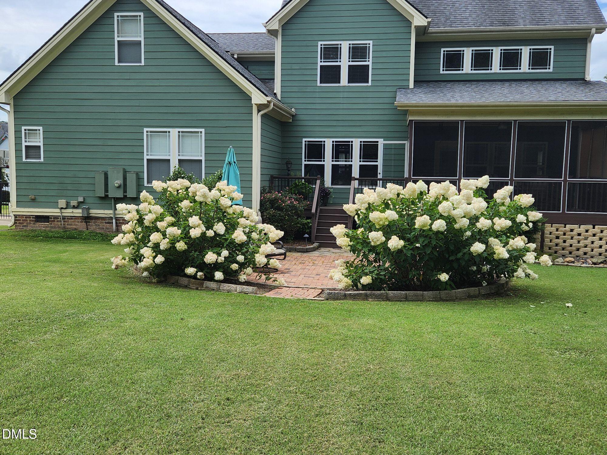 1132 Southern Meadows Drive Raleigh, NC 27603 - Photo 55 of 71 1132 Summer Backyard