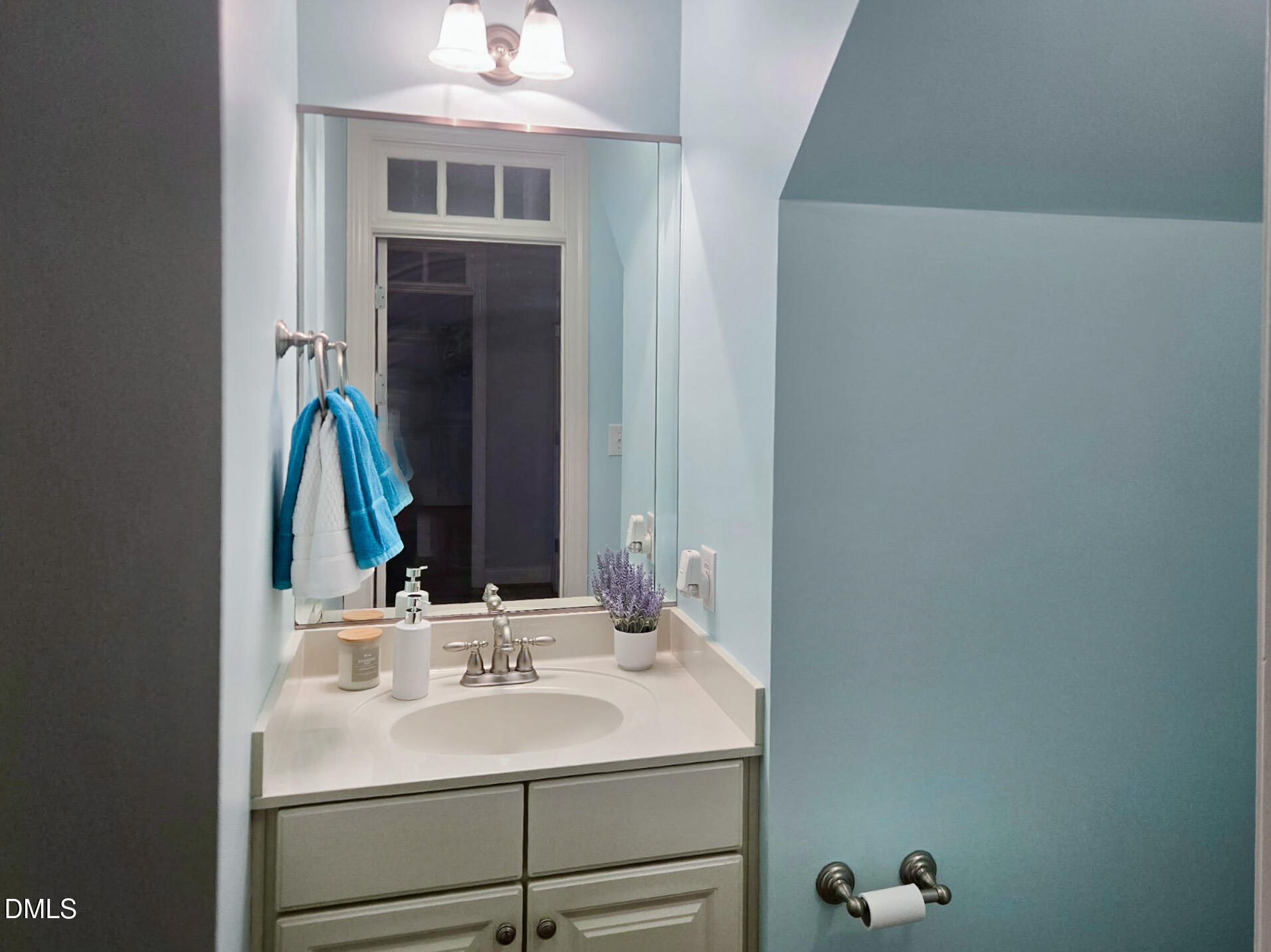 1132 Southern Meadows Drive Raleigh, NC 27603 - Photo 6 of 71 Powder Room 1