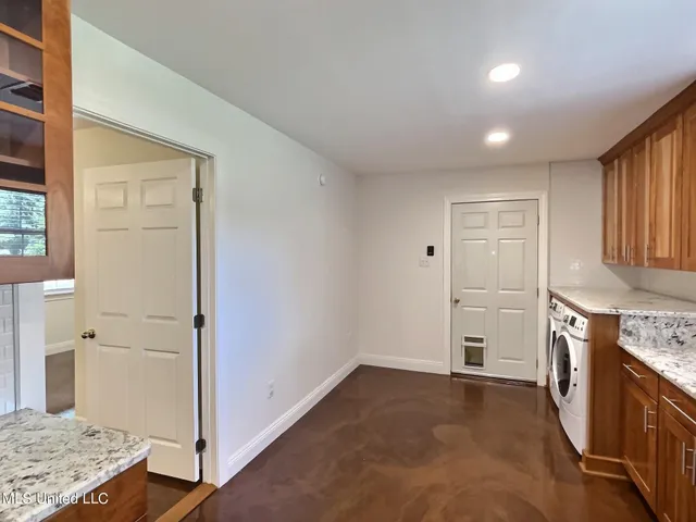 $2,550 | 14132 Lumpkin Road, Gulfport, MS 39503