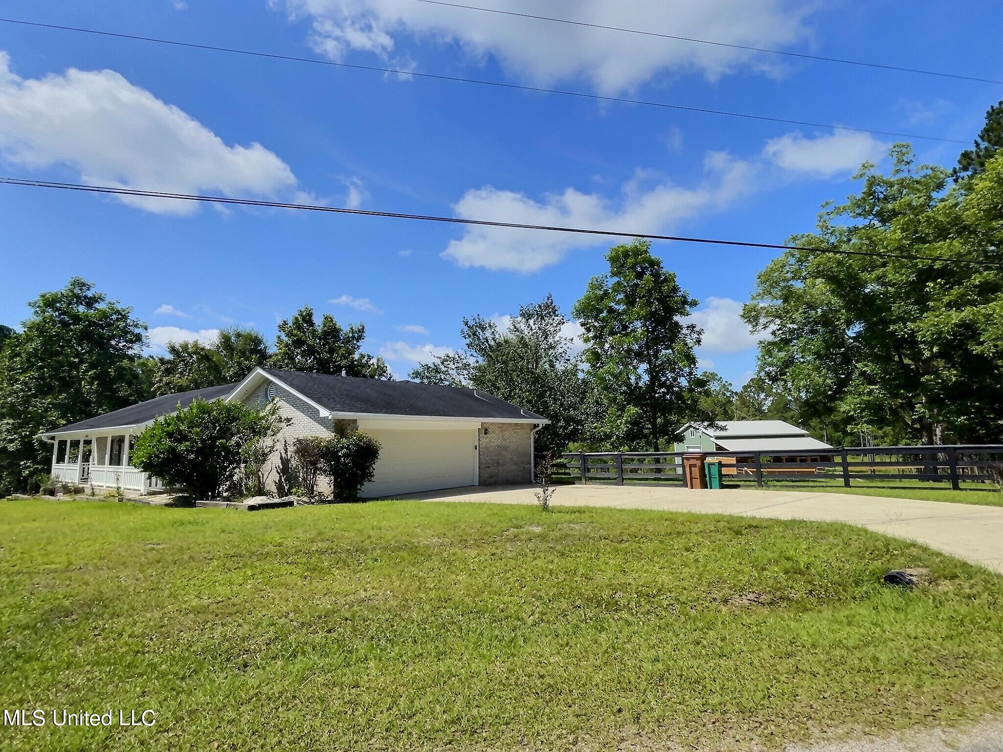 14132 Lumpkin Road Gulfport, MS 39503 - Photo 22 of 33 IMG_8523