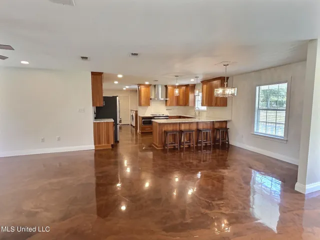 $2,550 | 14132 Lumpkin Road, Gulfport, MS 39503