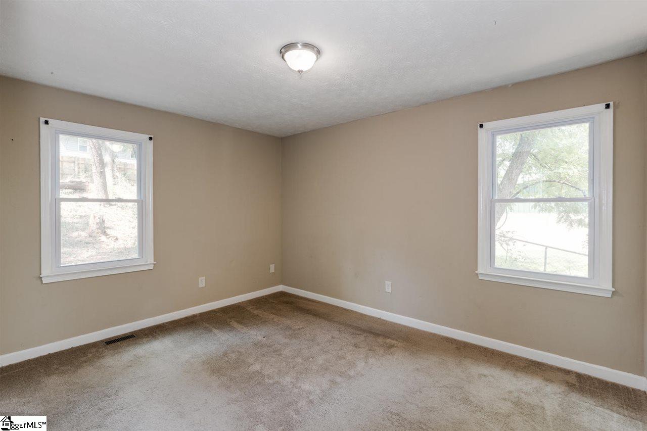 214 Verner Springs Road Greenville, SC 29609 - Photo 13 of 18 Gallery Image 13