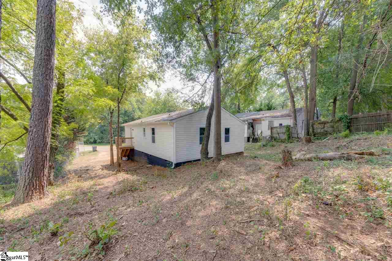 214 Verner Springs Road Greenville, SC 29609 - Photo 14 of 18 Gallery Image 14