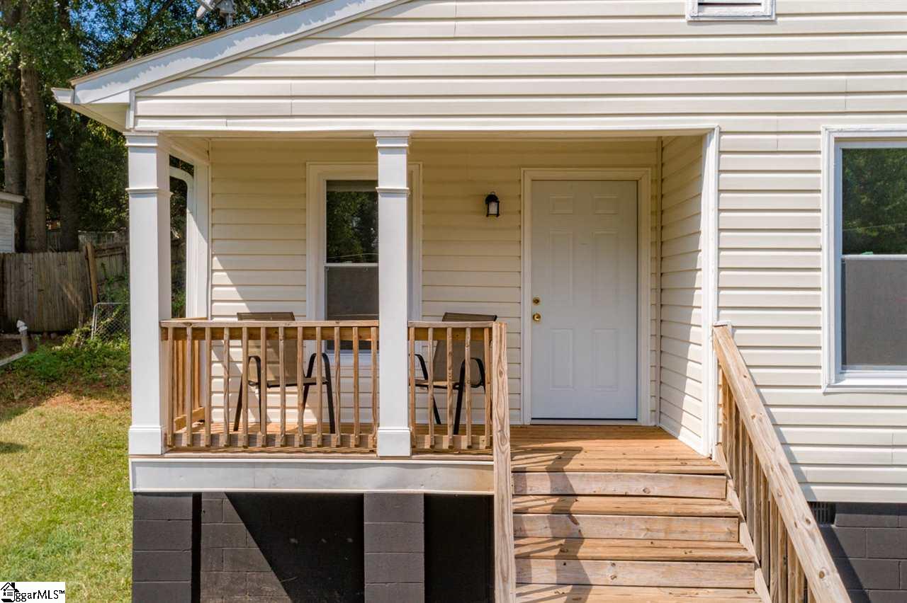 214 Verner Springs Road Greenville, SC 29609 - Photo 3 of 18 Gallery Image 3
