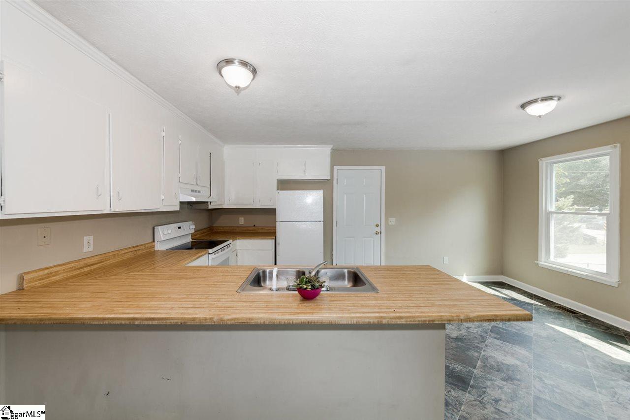 214 Verner Springs Road Greenville, SC 29609 - Photo 5 of 18 Gallery Image 5