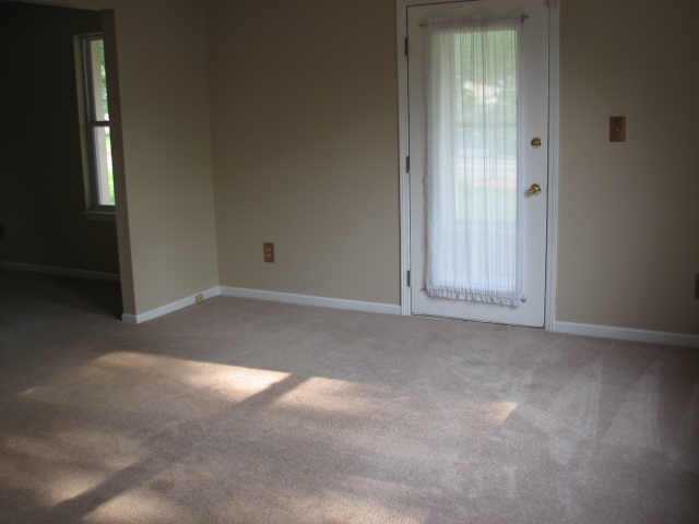 1036 South Remington Road Columbus, OH 43209 - Photo 3 of 9