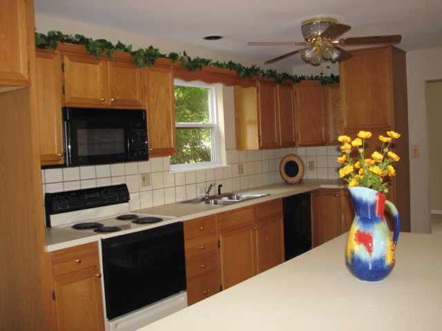 1036 South Remington Road Columbus, OH 43209 - Photo 8 of 9