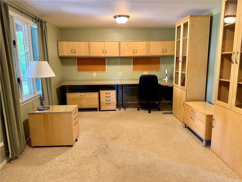 268 Holyoke Road Butler, PA 16001 - Photo 20 of 43