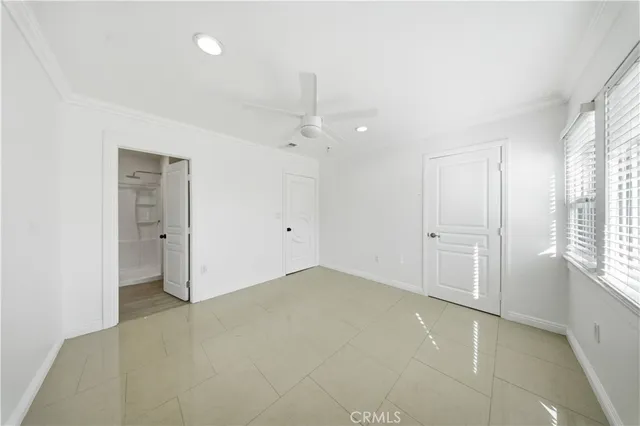 $3,600 | 6325 Marbrisa Avenue, Huntington Park, CA 90255