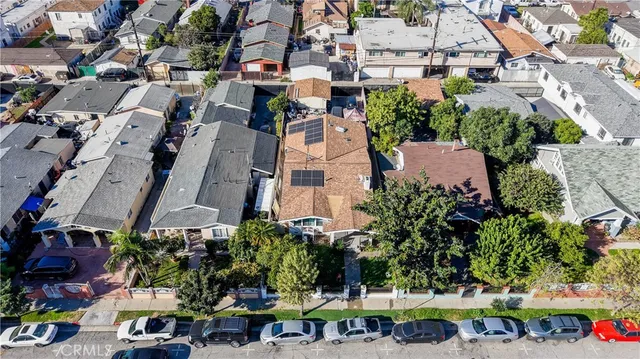 $3,600 | 6325 Marbrisa Avenue, Huntington Park, CA 90255