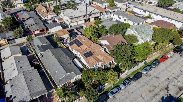 $3,600 | 6325 Marbrisa Avenue, Huntington Park, CA 90255