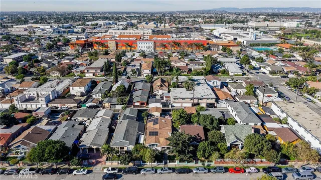 $3,600 | 6325 Marbrisa Avenue, Huntington Park, CA 90255