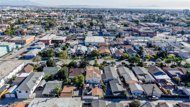 $3,600 | 6325 Marbrisa Avenue, Huntington Park, CA 90255