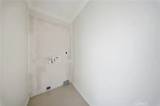 $3,600 | 6325 Marbrisa Avenue, Huntington Park, CA 90255