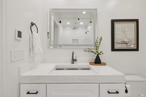 $3,569,000 | 80 Montecito Road, San Rafael, CA 94901