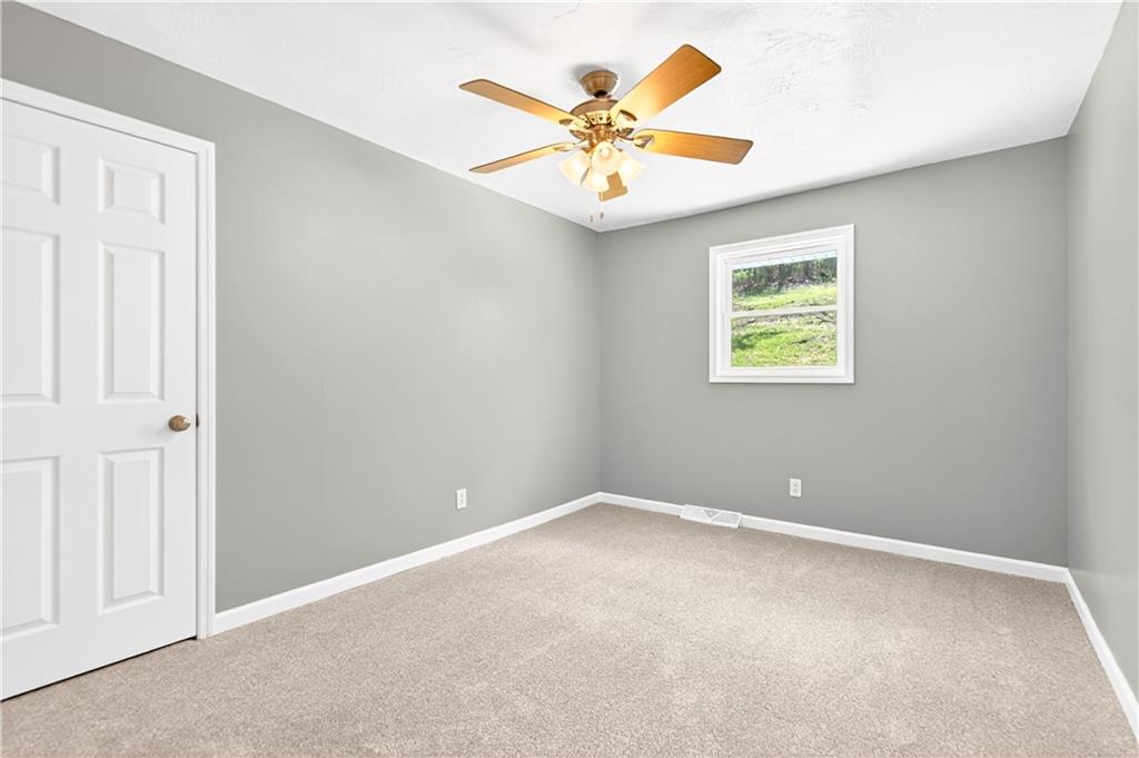 1590 Grange Road Charleroi, PA 15022 - Photo 20 of 38