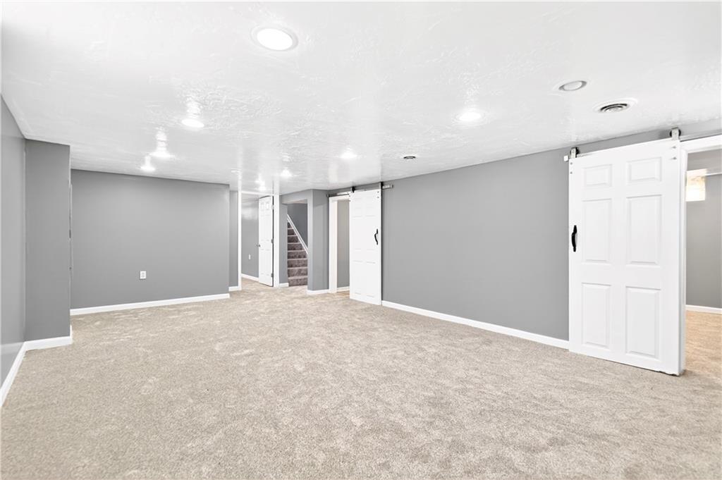 1590 Grange Road Charleroi, PA 15022 - Photo 23 of 38