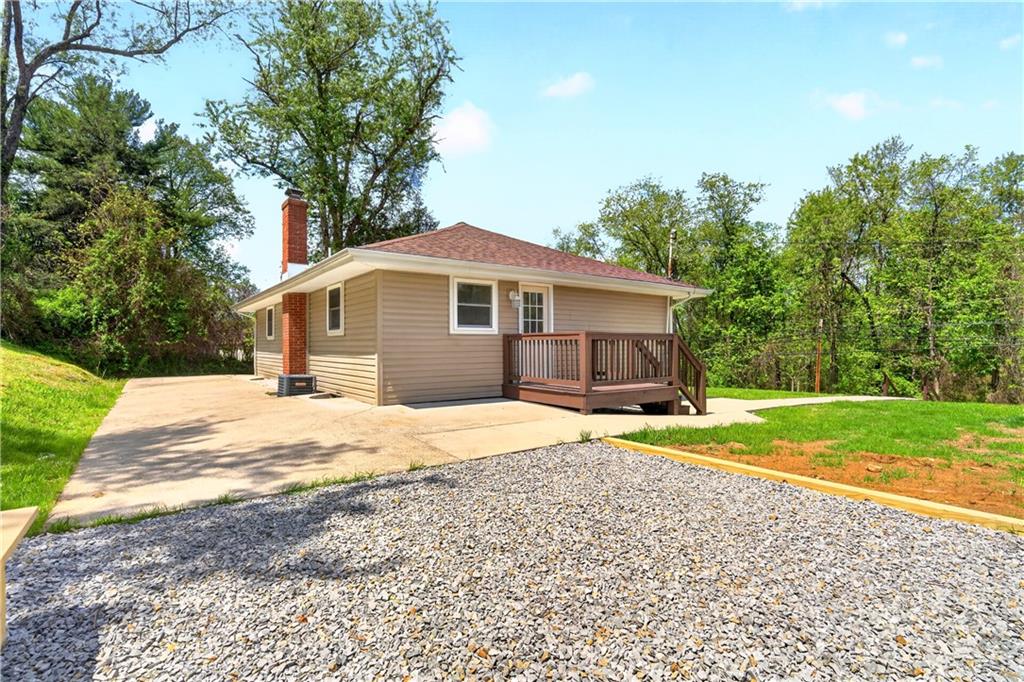 1590 Grange Road Charleroi, PA 15022 - Photo 37 of 38
