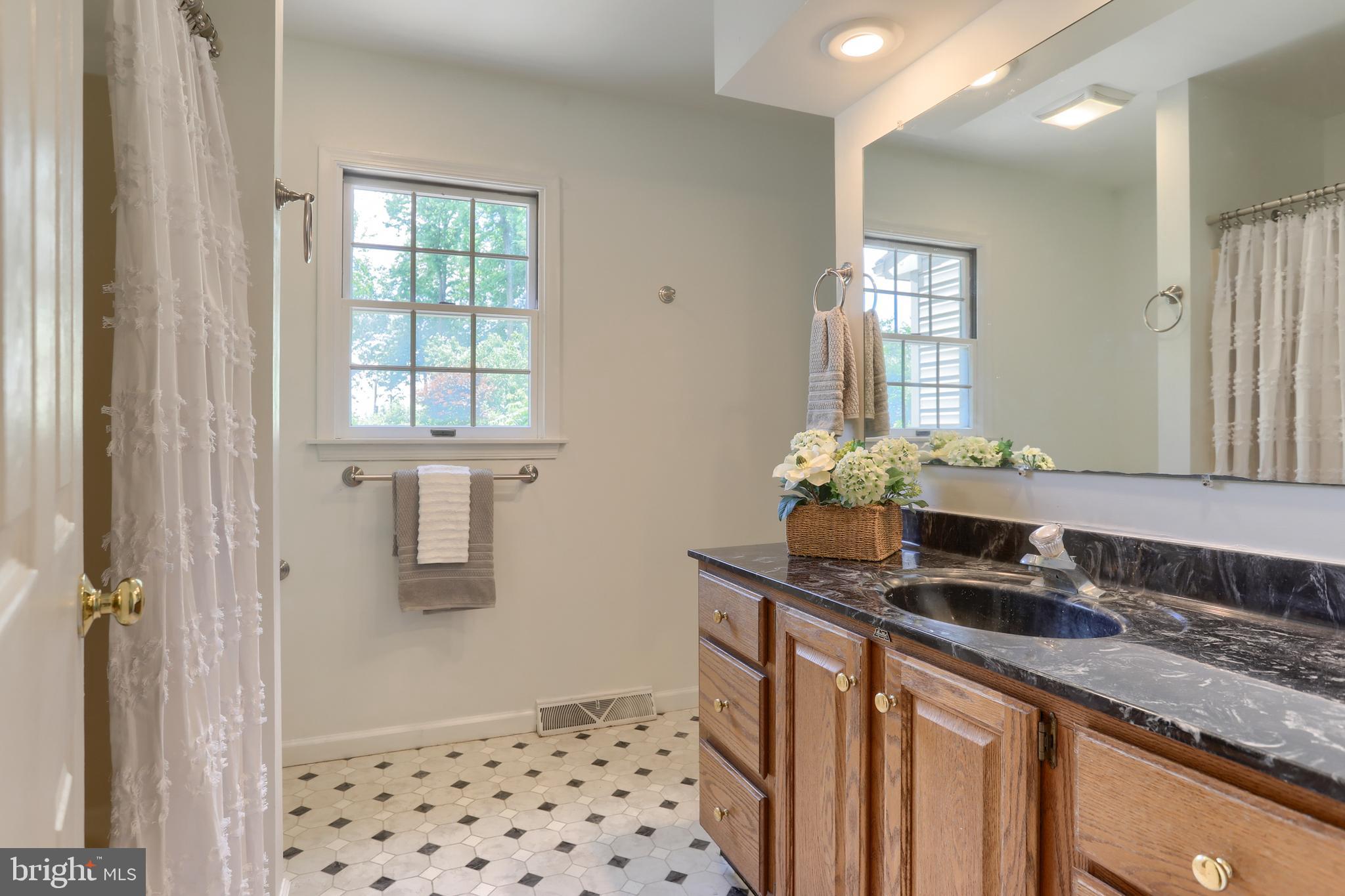 570 Miller Road Elizabethtown, PA 17022 - Photo 28 of 47 Gallery Image 28