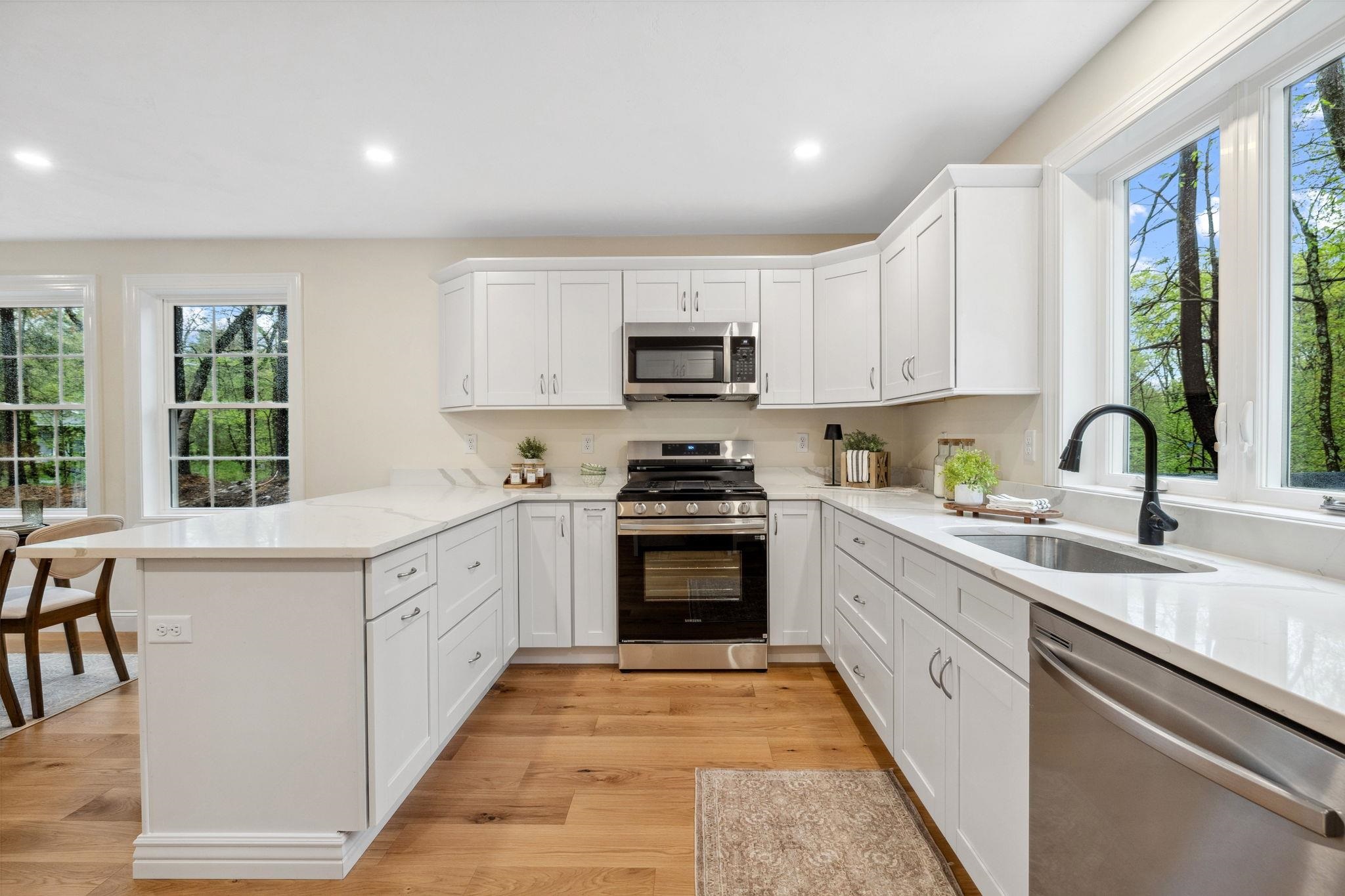 46 Ledge Road, Unit A Pelham, NH 03076 - Photo 12 of 40