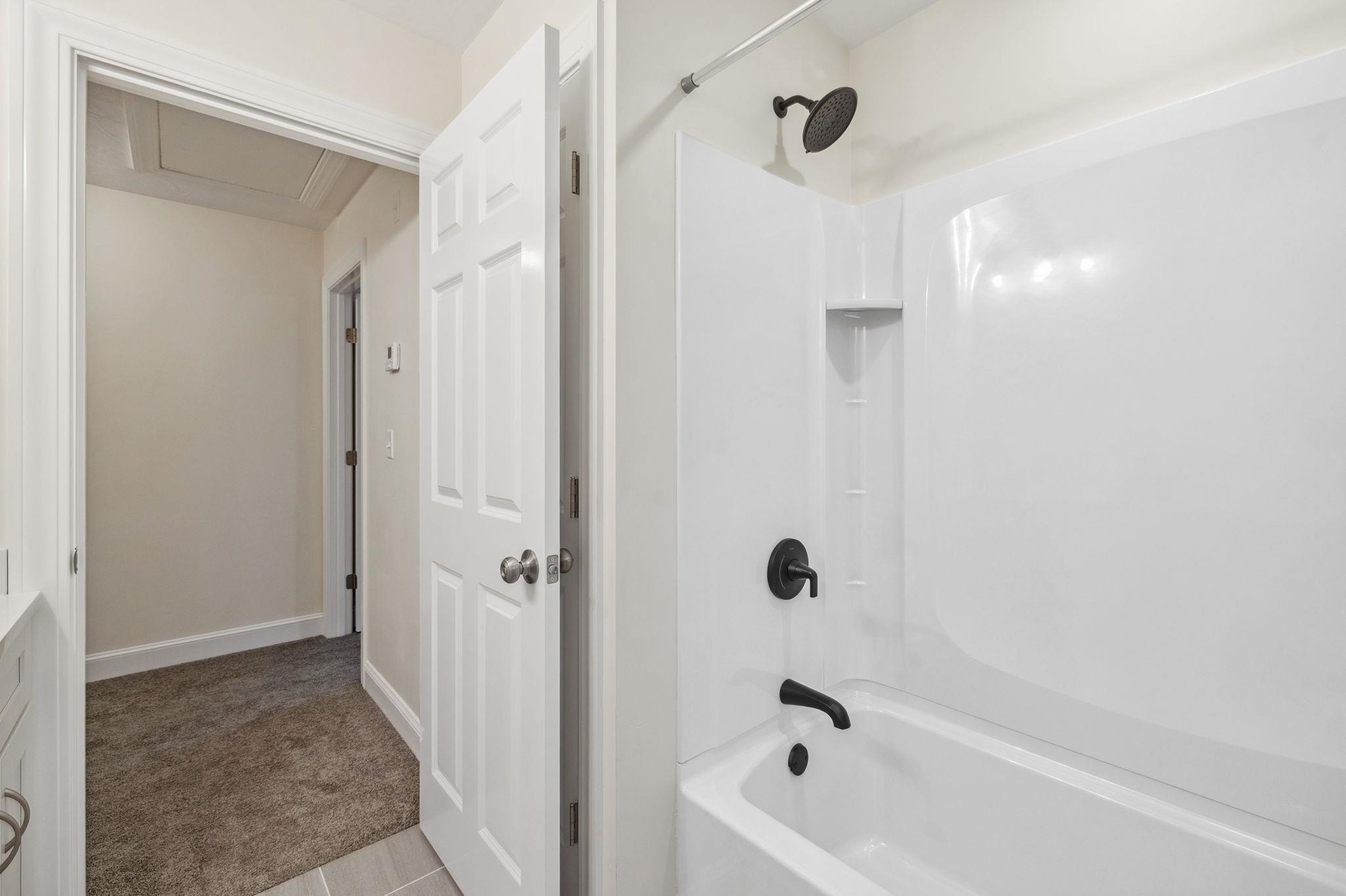 46 Ledge Road, Unit A Pelham, NH 03076 - Photo 32 of 40