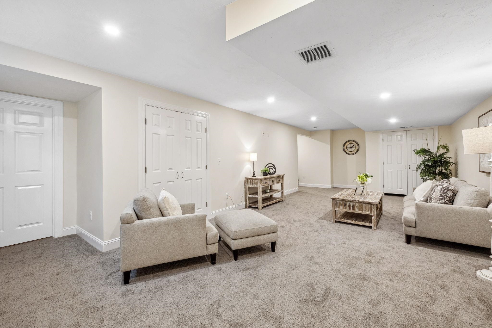 46 Ledge Road, Unit A Pelham, NH 03076 - Photo 34 of 40