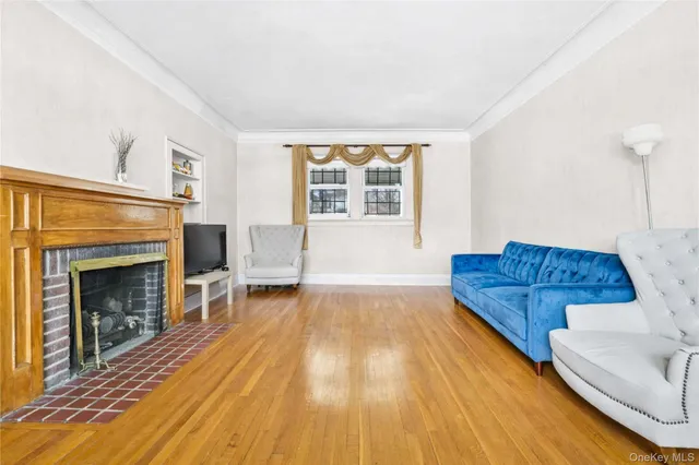 $1,998,888 | 33-26 162nd Street | Murray Hill - Flushing