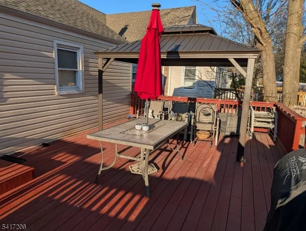 a outdoor view with sitting space