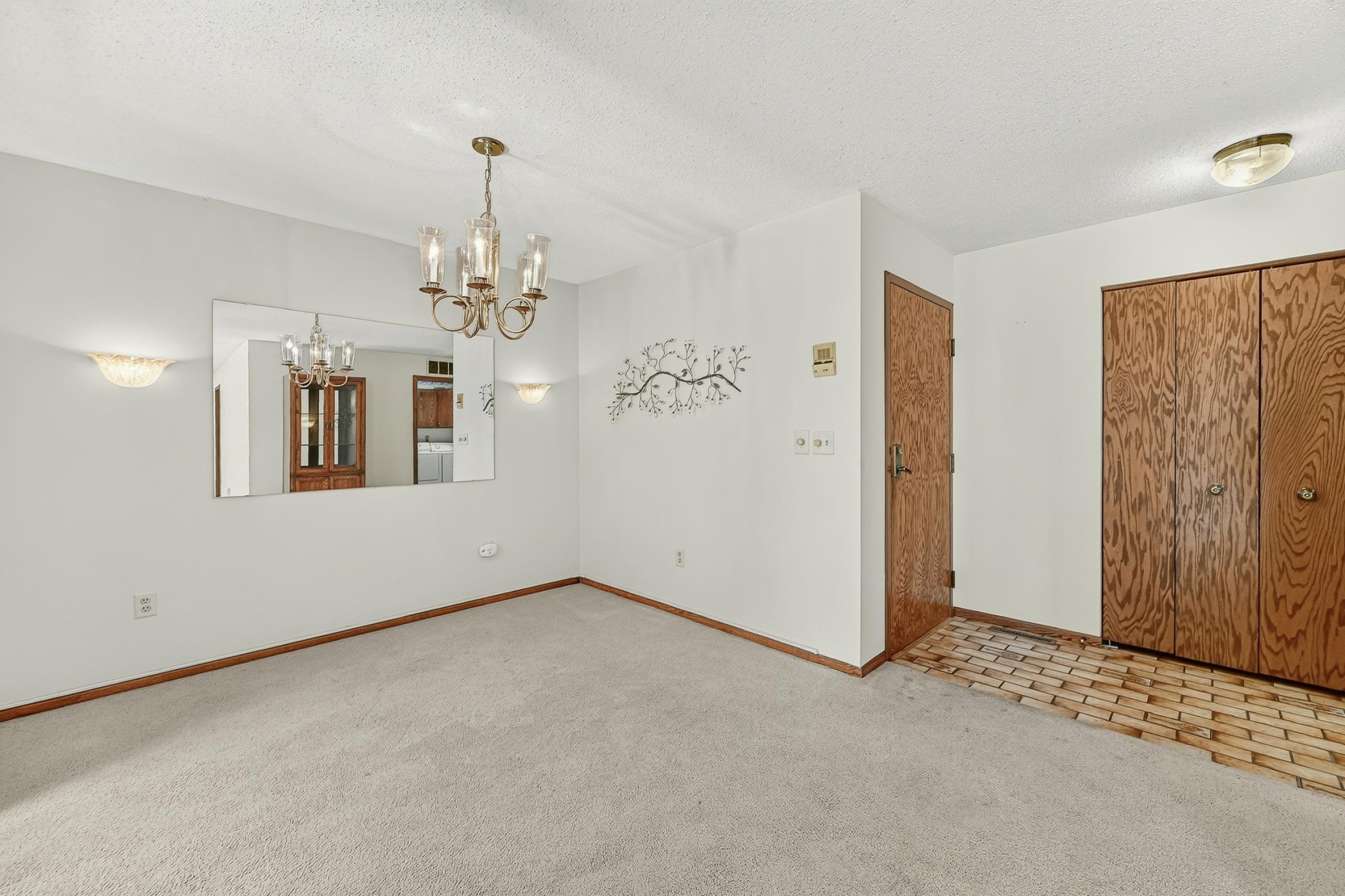 1808 Lakeview Court Southwest, Unit 101 Rochester, MN 55902 - Photo 6 of 24