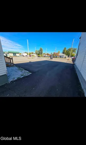 $3,700 | 1850 State Street, Schenectady, NY 12304