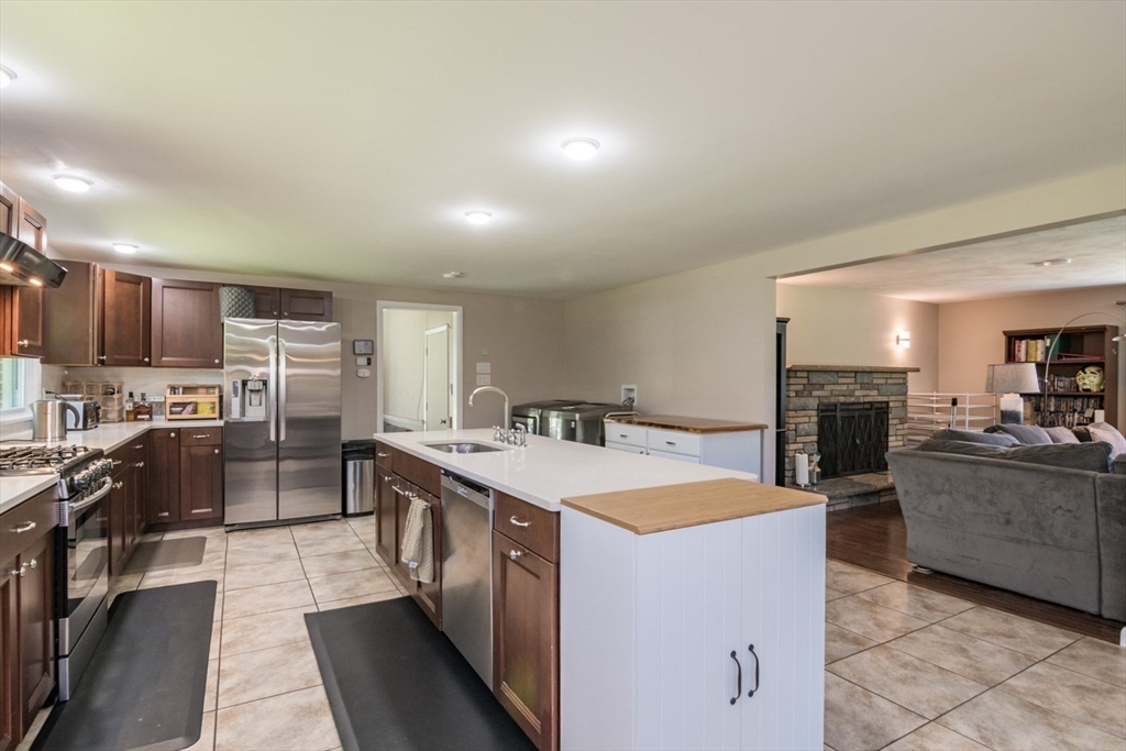 46 North Street Hatfield, MA 01038 - Photo 14 of 37