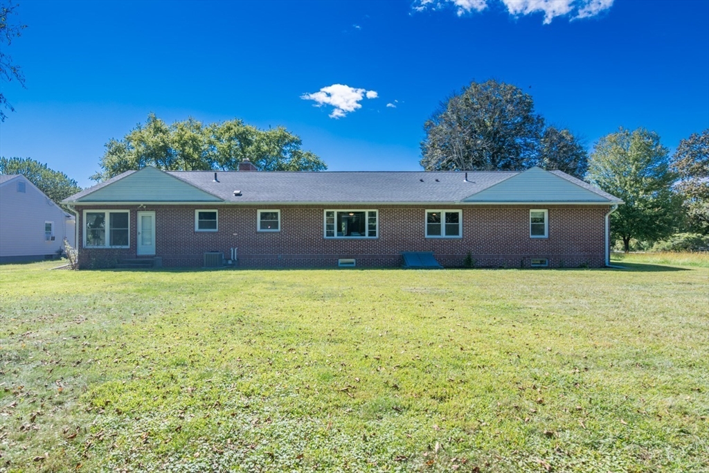 46 North Street Hatfield, MA 01038 - Photo 31 of 37