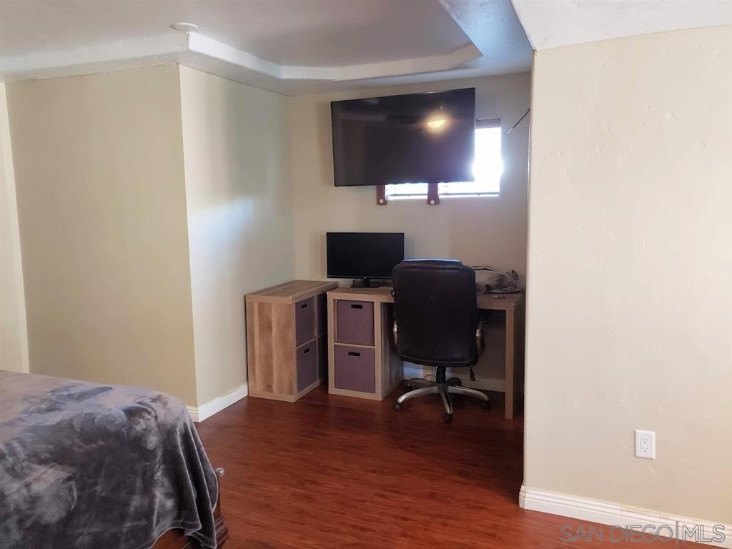 9425 Mandeville Road Santee, CA 92071 - Photo 13 of 15 Gallery Image 13