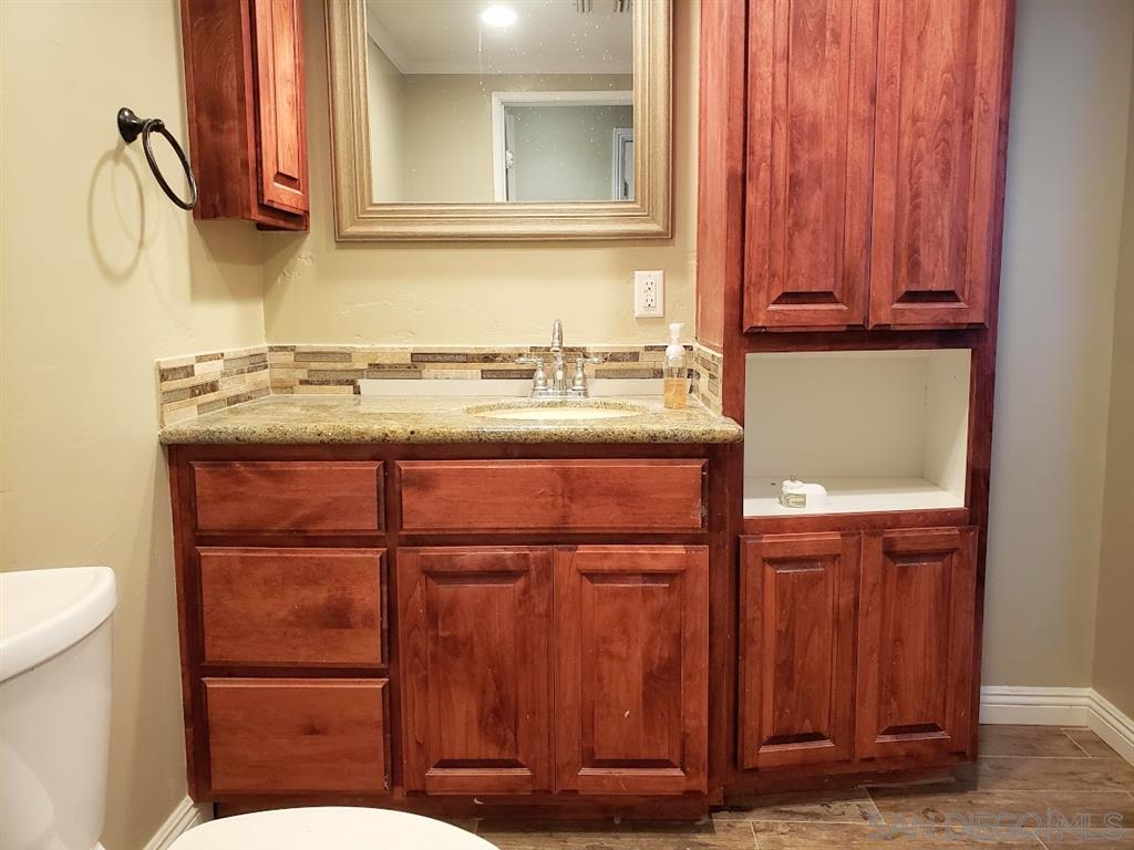 9425 Mandeville Road Santee, CA 92071 - Photo 6 of 15 Gallery Image 6