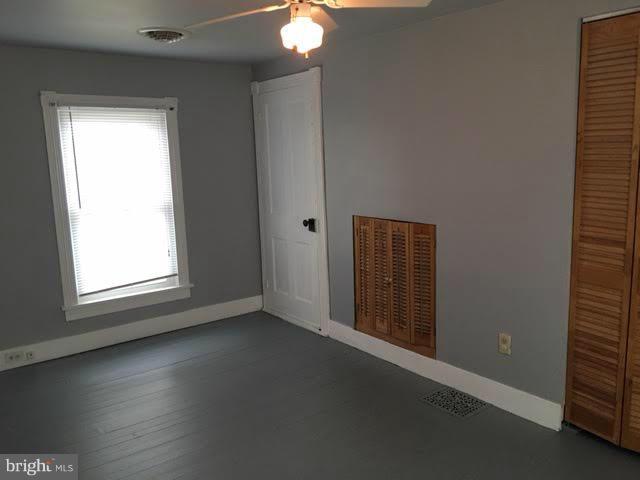 5003 River Road Hurlock, MD 21643 - Photo 15 of 30 Hardwood Floors